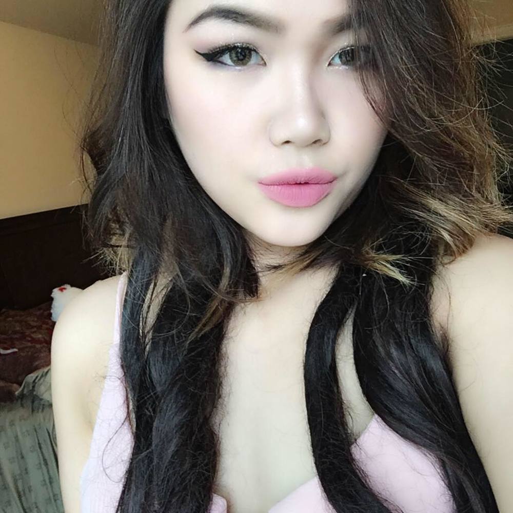 Meet your Posher, Yong